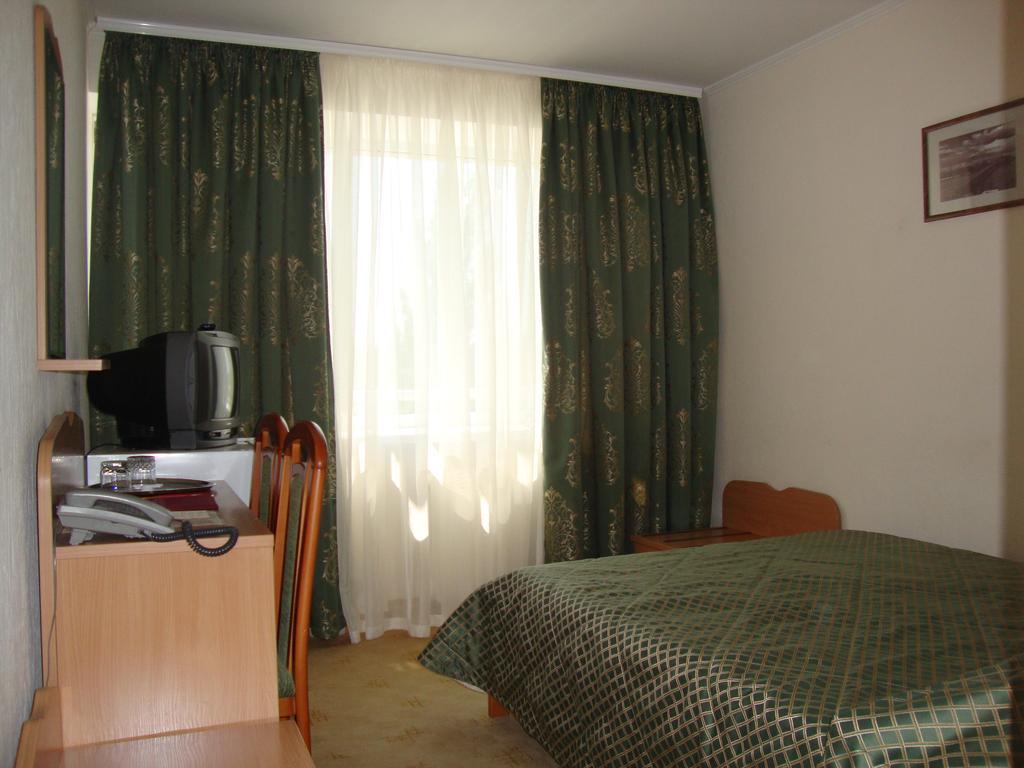 Slavutych Hostel キエフ エクステリア 写真